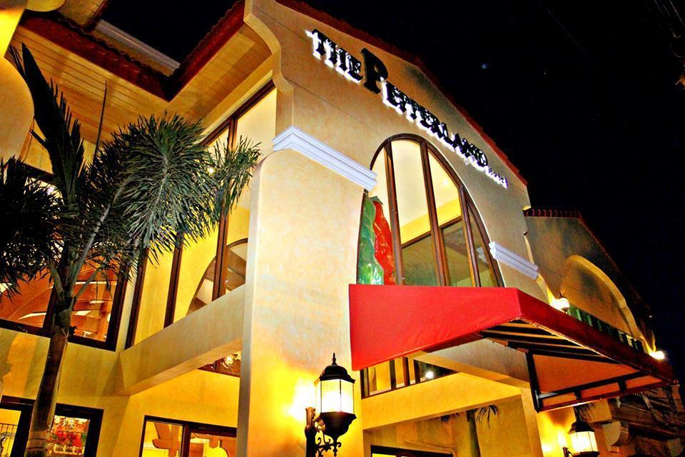 The Pepperland Hotel Legazpi Εξωτερικό φωτογραφία