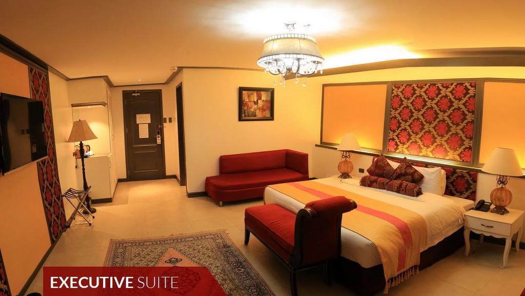 The Pepperland Hotel Legazpi Εξωτερικό φωτογραφία
